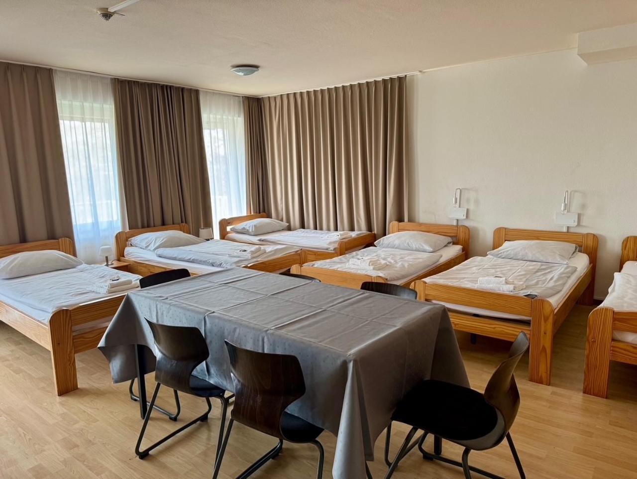Gaestehaus Hassloch/Pfalz Bagian luar foto